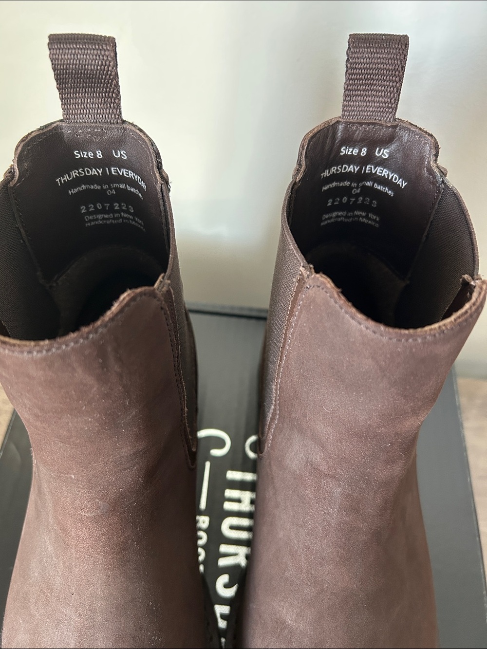 Thursday Boot Co. Truffle Legend Chelsea Boot with Lug Sole Size 8 - Picture 4 of 7